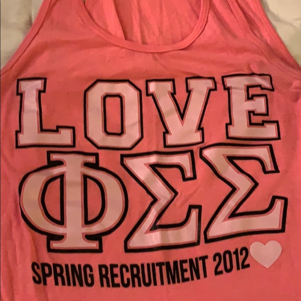 ⭐️⭐️⭐️Love phi sig pink tank top XS⭐️⭐️⭐️